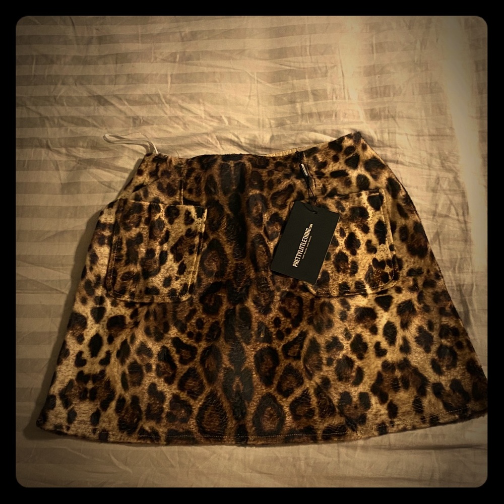 Print mini skirt